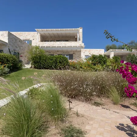 Caelia Santa Maria (Paros)