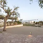 Caelia * Santa Maria (Paros)